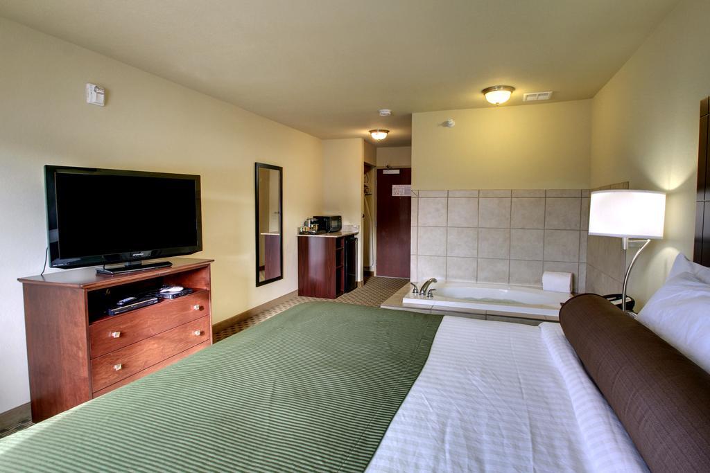 Cobblestone Inn & Suites - Hartington Exteriér fotografie